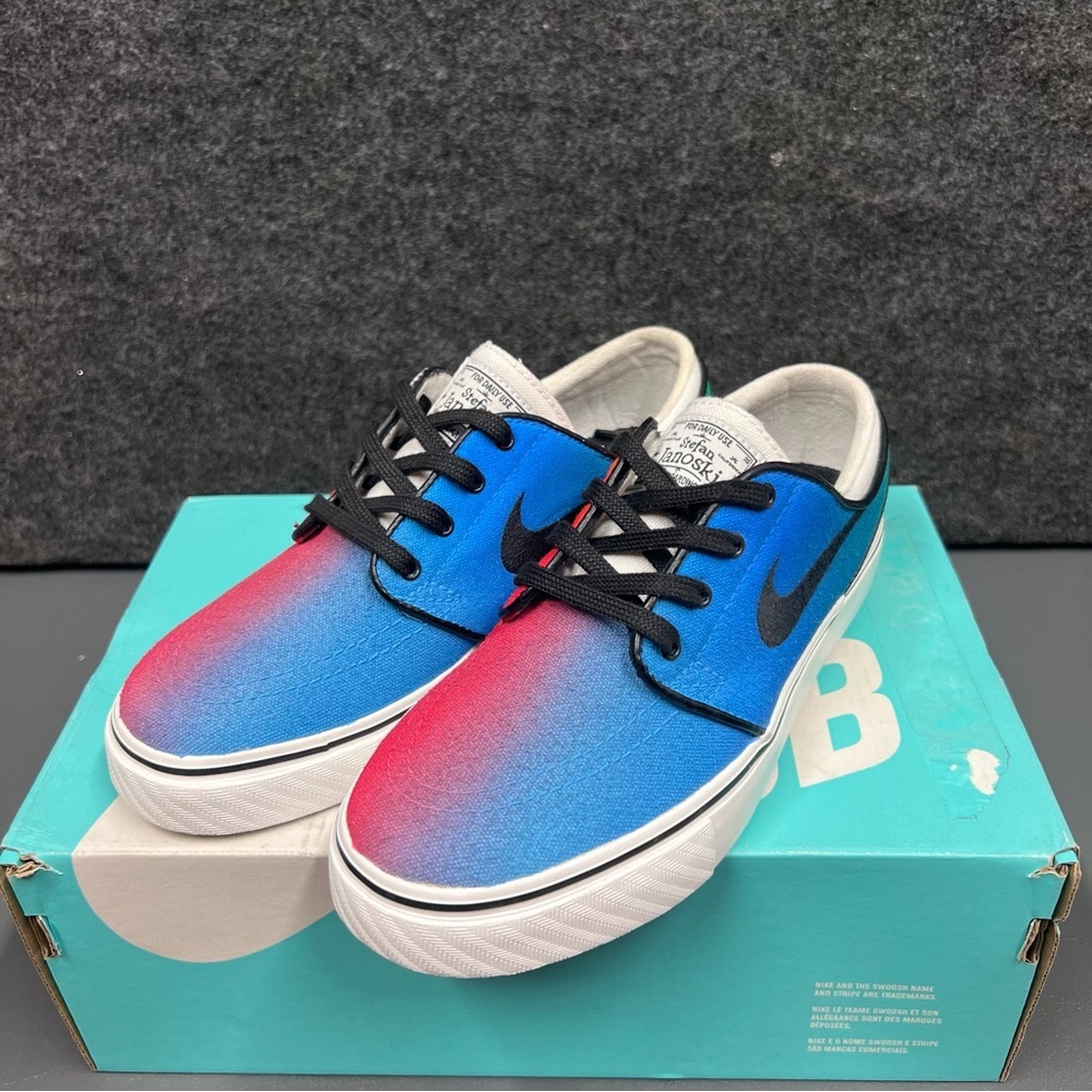 NIKE SB Zoom Janoski OG+ Skate “Tie Dye” Shoes Size 4 Men / 5.5 Women’s